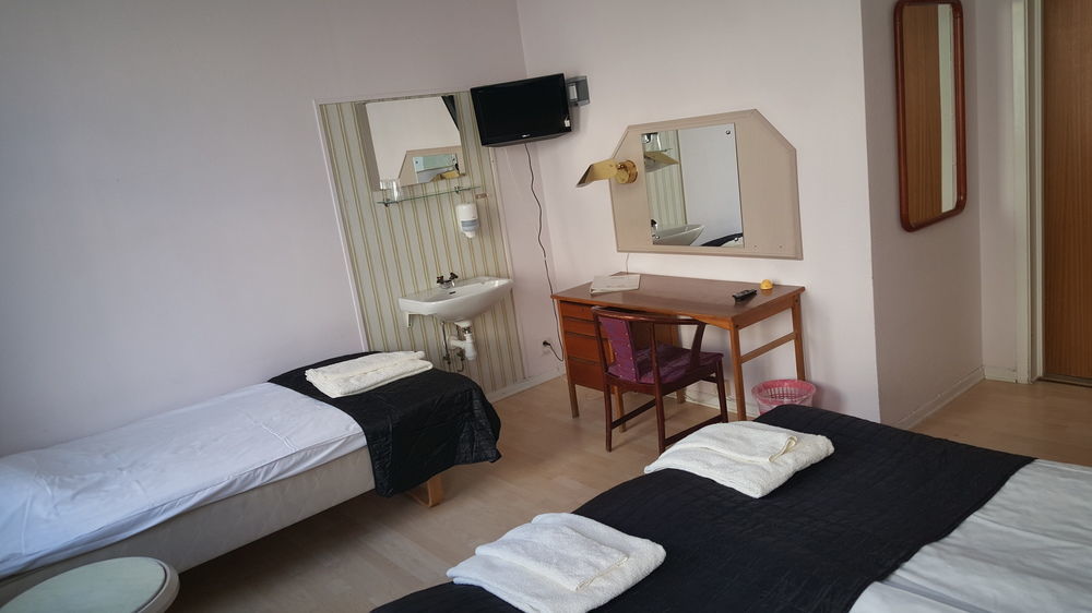 Pensionat Bjoernen Östersund Екстериор снимка