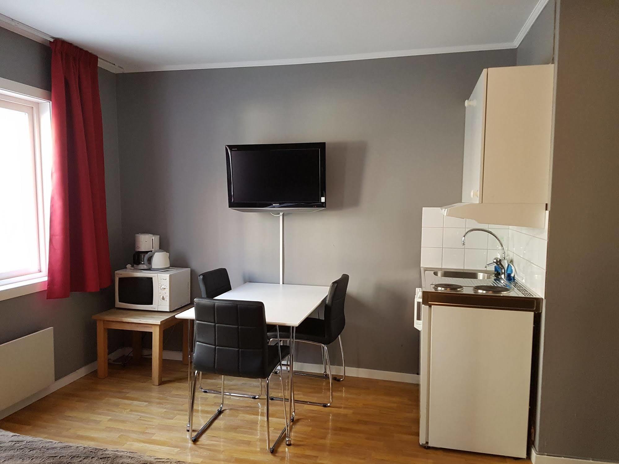 Pensionat Bjoernen Östersund Екстериор снимка